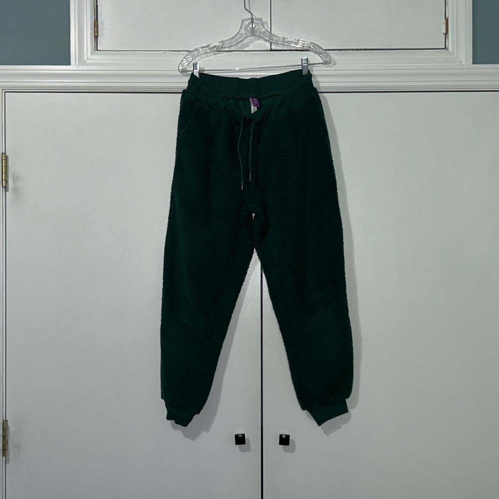 Adore Me Forest Green Fleece Hoodie and sweat pants 
Size M - Picture 6 of 6